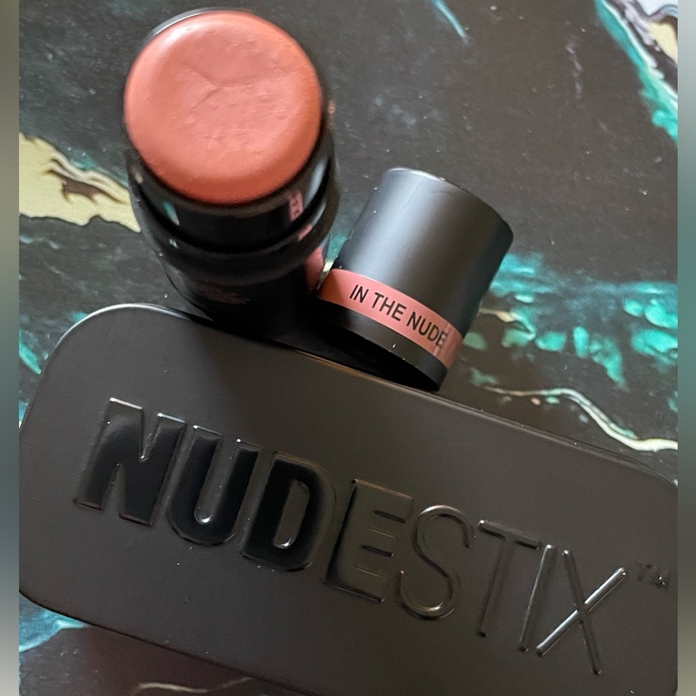 NUDESTIX NUDIES MATTE All Over Face Blush Color in 
In The Nude